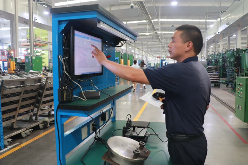 仪征斥资5000万推动企业智能化转型与网络基建升级